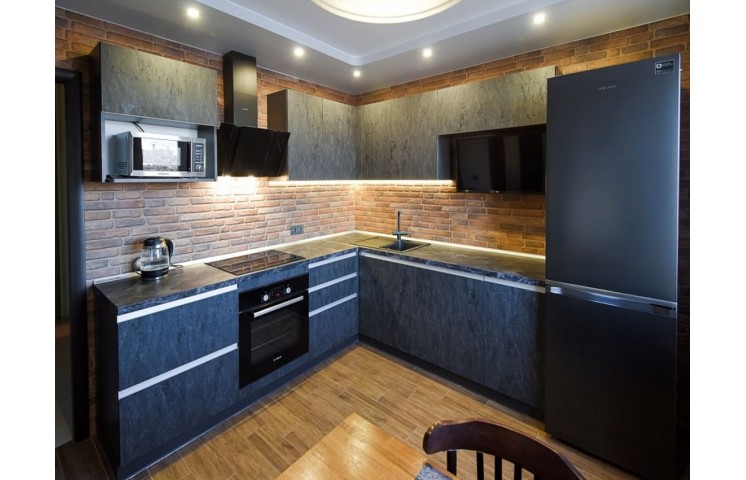 Кухня Loft. Кутова кухня на замовлення з фасадами Alvic
