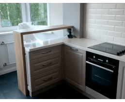 Кухня з барною стійкою, кухня в маленьку квартиру. Відео.