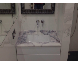 Мебель в ванную вариант 23