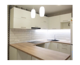 Кухня на заказ, фасады МДФ пленка Галактика. С барной стойкой.