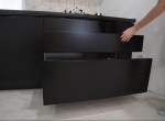 Современная встроенная кухня. Фасады AGT Soft Touch "Черный шелк". Видео