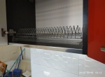 Черно-красная угловая кухня с матовыми и глянцевыми фасадами  AGT 723 и 600